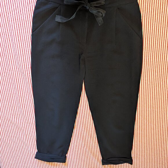 Cropped crepey tie-waist trousers - Picture 1 of 5